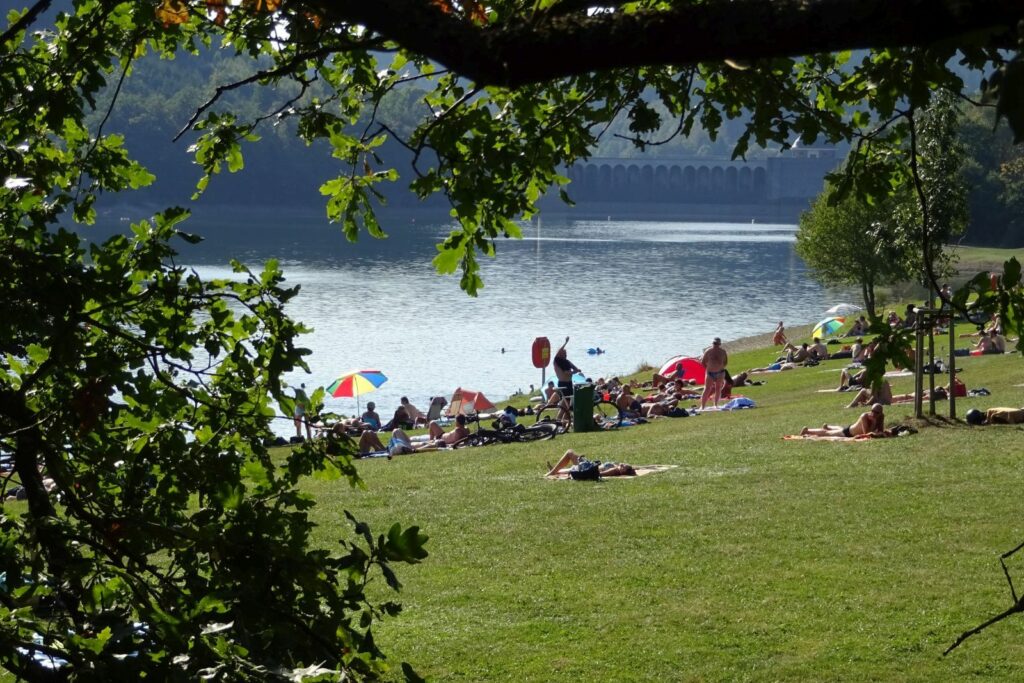 Badewiese am Biggesee - Schnütgenhof