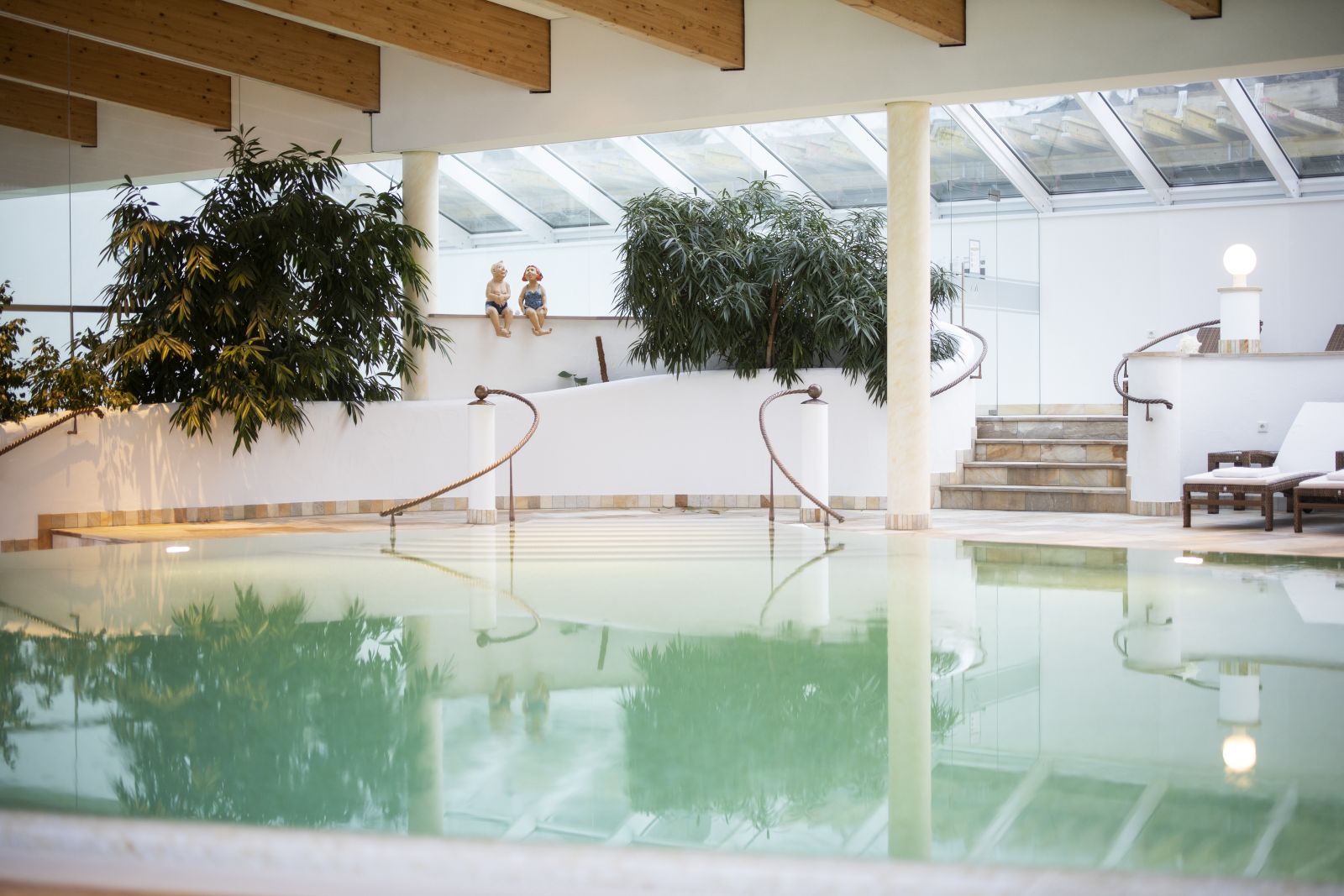 Zwembad in Hotel Deimann